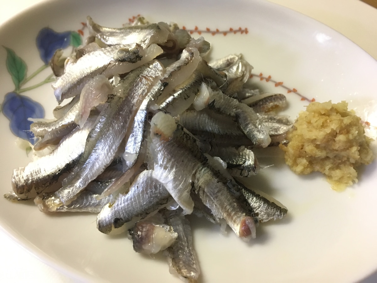 小イワシのお刺身 簡単さばき方 小鰯編 レシピ 作り方 By Takenoppu 楽天レシピ 小イワシのお刺身 簡単さばき方 小鰯編 レシピ 作り方 By Takenoppu 楽天レシピ